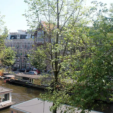 Bed & Breakfast Great Bed And Breakfast Amsterdam 2*